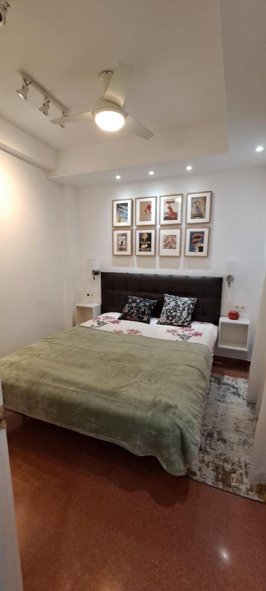 Old Town, City Center Apartment Premium With Parking مالقة المظهر الخارجي الصورة